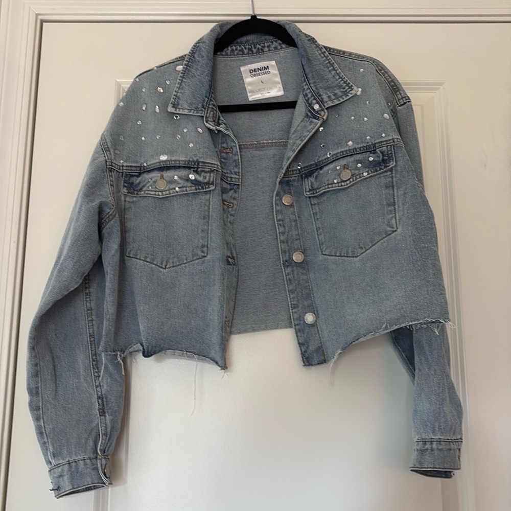 Cropped Denim Jacket